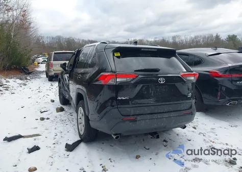2020 Toyota Rav4 Le z USA, uszkodzony, nr VIN 2T3F1RFV8LW087662